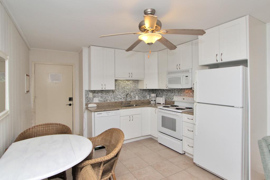 Sands Village At Forest Beach By Hilton Head Accommodations هيلتون رئيس جزيرة الغرفة الصورة